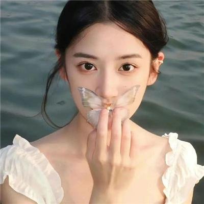 春光乍泄