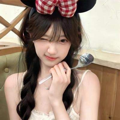 美人无泪